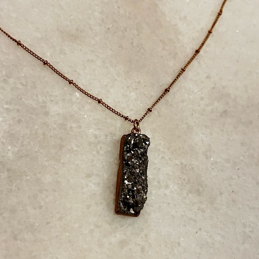 ✔️Gold & Blue Geode Druzy Long Necklace - Picture 9 of 11